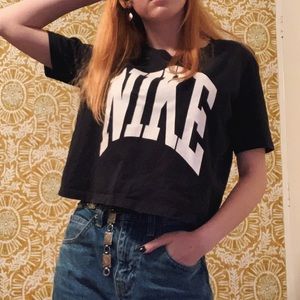🌗Vintage 90s Nike Tee🌘